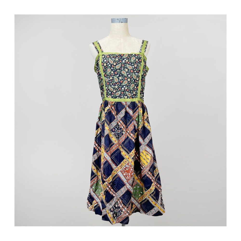Plaza Square Vintage 60’s Floral Summer Dress Black Green Ribbon